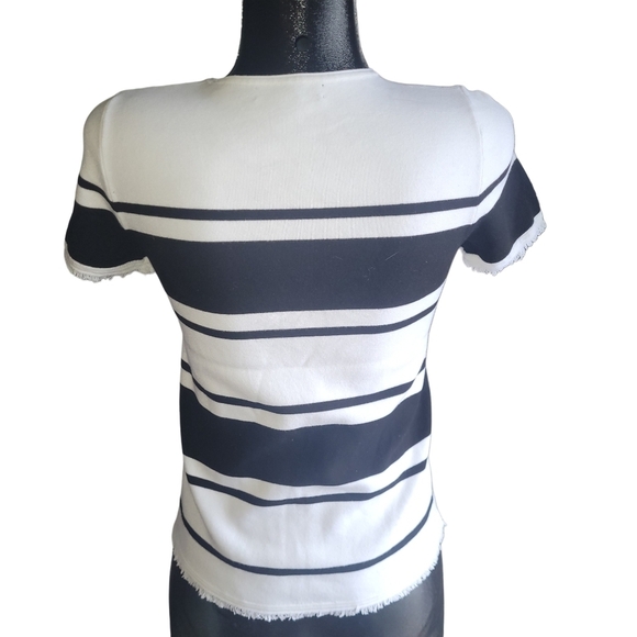Banana Republic White and Black Striped Short Sleeve Top S - Picture 6 of 7
